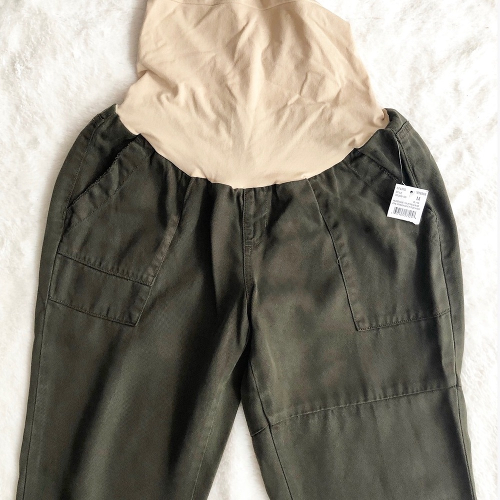 Luxe Essentials | Cropped Distressed Pants *NWT* - Picture 3 of 16